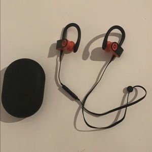 Beats Powerbeats 3 Earbuds with case